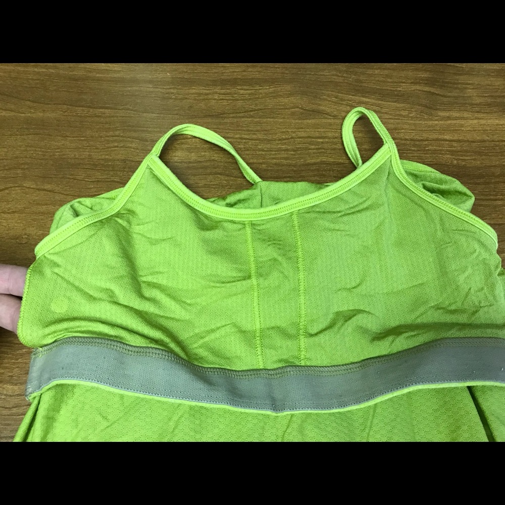 Lululemon Tank Bundle - Picture 3 of 4